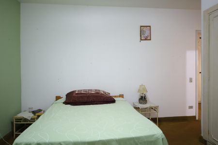 Casa à venda com 1000m², 3 quartos e 4 vagasSuíte 1