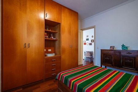 Casa à venda com 380m², 5 quartos e 4 vagasSuíte 3