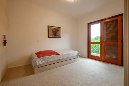 Casa à venda com 380m², 5 quartos e 4 vagasQuarto 3