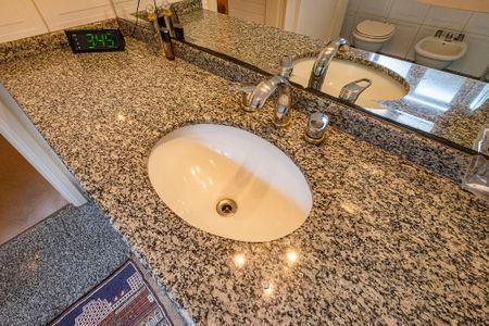 Casa à venda com 380m², 5 quartos e 4 vagasBanheiro da Suíte