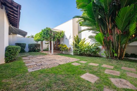 Casa à venda com 380m², 5 quartos e 4 vagasQuintal