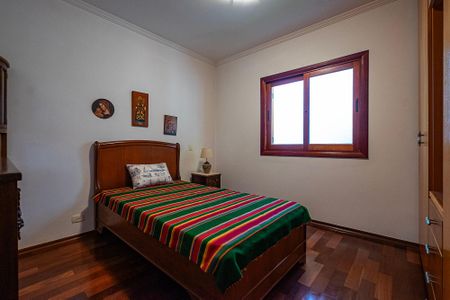 Casa à venda com 380m², 5 quartos e 4 vagasSuíte 3