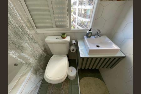 Apartamento à venda com 61m², 2 quartos e 1 vagaBanheiro do Quarto 1
