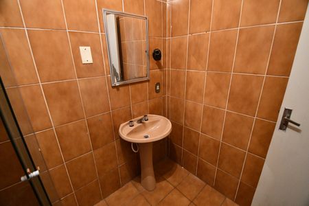 Casa à venda com 187m², 3 quartos e 2 vagasBanheiro 2