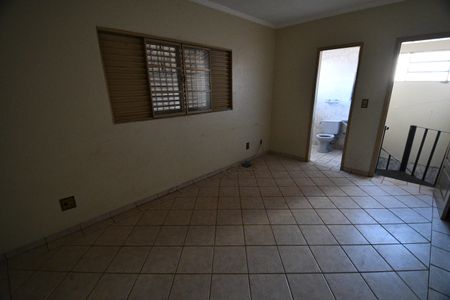 Casa à venda com 187m², 3 quartos e 2 vagasQuarto de Serviço 2