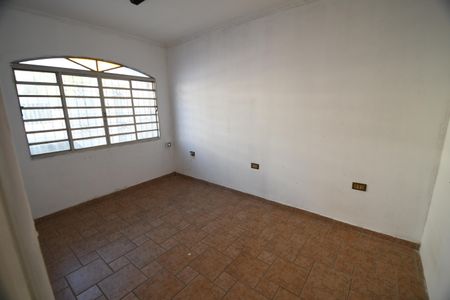 Casa à venda com 187m², 3 quartos e 2 vagasQuarto 1