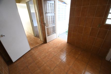 Casa à venda com 187m², 3 quartos e 2 vagasSala 2