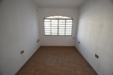 Casa à venda com 187m², 3 quartos e 2 vagasQuarto 1