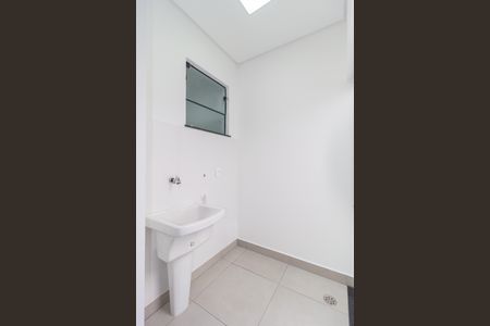 Studio para alugar com 19m², 1 quarto e sem vaga Studio para alugar com 19m², 1 quarto e sem vagaÁrea de Serviço