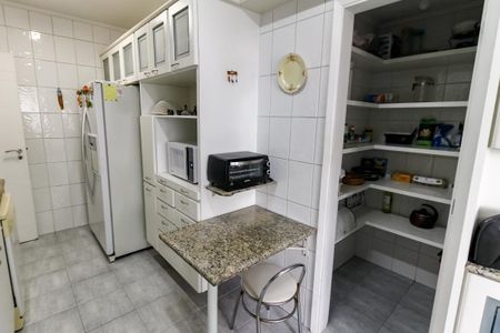 Apartamento à venda com 114m², 3 quartos e 3 vagasCozinha
