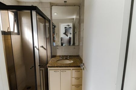 Apartamento à venda com 114m², 3 quartos e 3 vagasBanheiro da Suíte 2