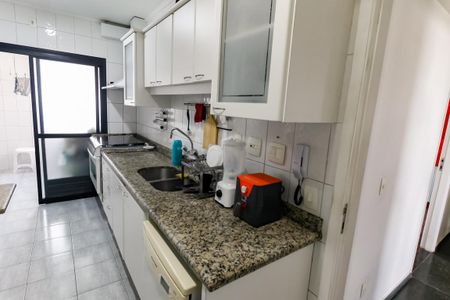 Apartamento à venda com 114m², 3 quartos e 3 vagasCozinha
