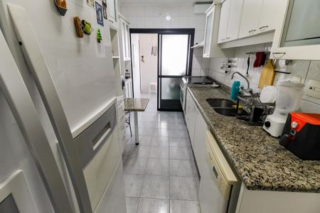 Apartamento à venda com 114m², 3 quartos e 3 vagasCozinha