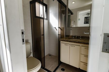 Apartamento à venda com 114m², 3 quartos e 3 vagasBanheiro da Suíte 2