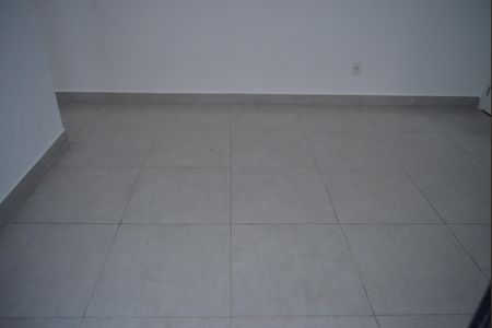 Sala de apartamento à venda com 2 quartos, 65m² em Vila Guarani, Santo André