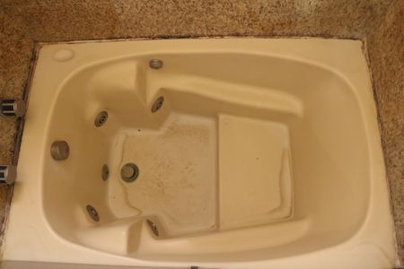 Apartamento para alugar com 428m², 3 quartos e 3 vagasBanheiro da Suíte 1