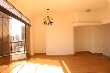 Apartamento para alugar com 428m², 3 quartos e 3 vagasHall
