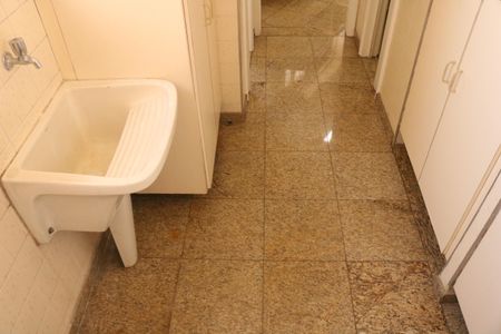 Apartamento para alugar com 428m², 3 quartos e 3 vagasÁrea de Serviço