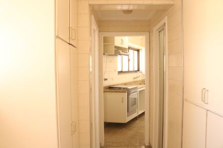 Apartamento para alugar com 428m², 3 quartos e 3 vagasÁrea de Serviço