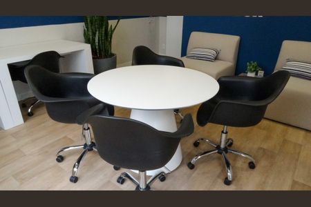 Apartamento à venda com 46m², 2 quartos e 1 vagaÁrea comum