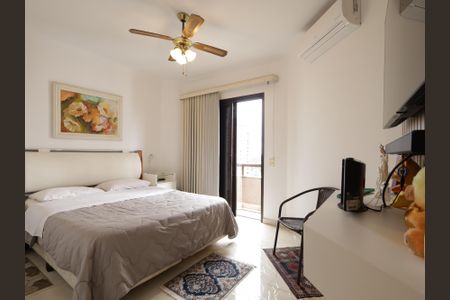 Apartamento à venda com 230m², 4 quartos e 4 vagasSuíte master