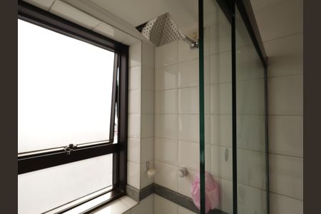 Apartamento à venda com 230m², 4 quartos e 4 vagasBanheiro da Suíte 1