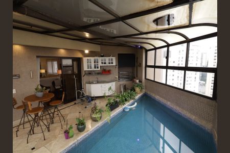 Apartamento à venda com 230m², 4 quartos e 4 vagasVaranda gourmet