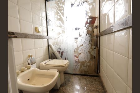 Apartamento à venda com 230m², 4 quartos e 4 vagasBanheiro da Suíte 3