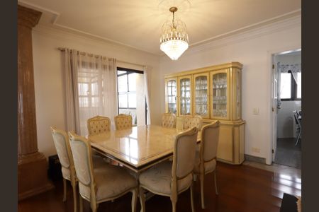 Apartamento à venda com 230m², 4 quartos e 4 vagasSala de Jantar