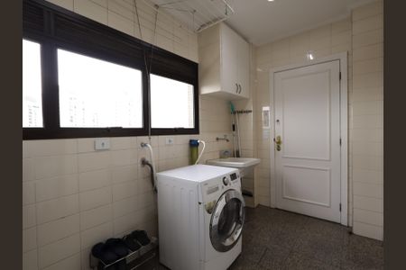 Apartamento à venda com 230m², 4 quartos e 4 vagasÁrea de Serviço