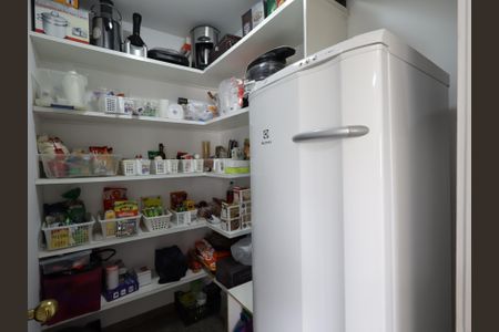 Apartamento à venda com 230m², 4 quartos e 4 vagasDespensa