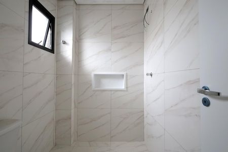 Apartamento à venda com 94m², 2 quartos e 1 vagaBanheiro Suíte