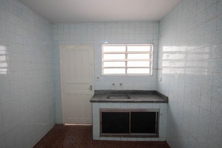 Casa à venda com 60m², 1 quarto e 1 vaga Casa à venda com 60m², 1 quarto e 1 vagaCozinha