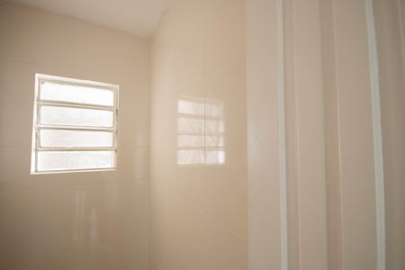 Casa à venda com 60m², 1 quarto e 1 vaga Casa à venda com 60m², 1 quarto e 1 vagaBanheiro