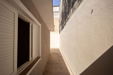 Casa à venda com 60m², 1 quarto e 1 vaga Casa à venda com 60m², 1 quarto e 1 vagaQuintal