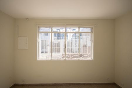 Casa à venda com 60m², 1 quarto e 1 vaga Casa à venda com 60m², 1 quarto e 1 vagaSala