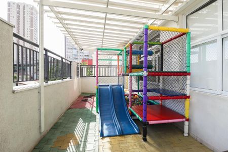 Apartamento à venda com 75m², 2 quartos e 1 vagaPlayground