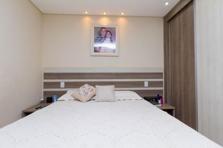 Casa à venda com 102m², 3 quartos e 2 vagas Casa à venda com 102m², 3 quartos e 2 vagasQuarto 3 - suíte