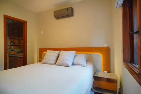 Apartamento à venda com 110m², 2 quartos e 2 vagas Suíte