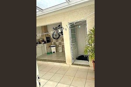 Casa à venda com 200m², 3 quartos e 2 vagas