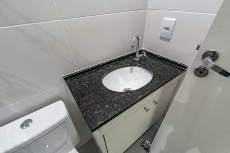 Apartamento à venda com 37m², 2 quartos e sem vagaBanheiro