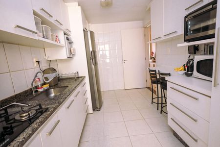 Apartamento para alugar com 96m², 3 quartos e 2 vagasCozinha
