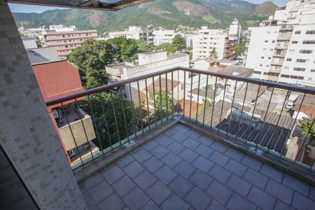 Apartamento à venda com 94m², 2 quartos e 1 vagaVaranda do Quarto 