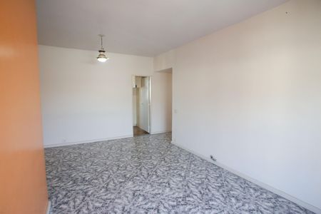 Apartamento à venda com 94m², 2 quartos e 1 vagaSala