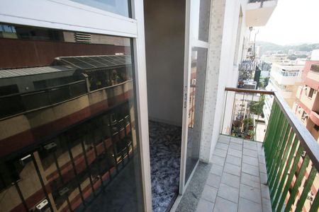 Apartamento à venda com 94m², 2 quartos e 1 vagaVaranda da Sala