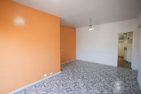 Apartamento à venda com 94m², 2 quartos e 1 vagaSala