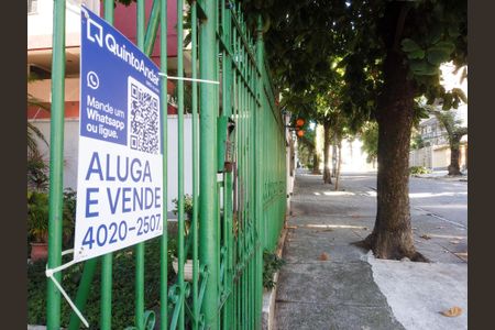 Apartamento à venda com 94m², 2 quartos e 1 vagaPlaquinha