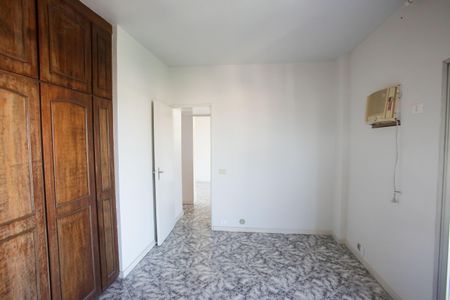 Apartamento à venda com 94m², 2 quartos e 1 vaga Suíte