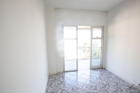 Apartamento à venda com 94m², 2 quartos e 1 vagaQuarto 