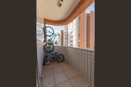 Apartamento à venda com 116m², 3 quartos e 2 vagas Apartamento à venda com 116m², 3 quartos e 2 vagasVaranda Suíte
